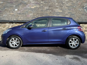 2014 Peugeot 208 1.4 208 Active Hdi 5dr in Blue — image 6
