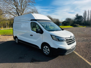 2023 Renault Trafic 2.0 Dci Blue Lh30 Business L2 H2 Euro 6 (s/s) 5dr in White — image 3