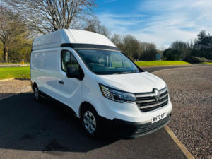 2023 Renault Trafic 2.0 Dci Blue Lh30 Business L2 H2 Euro 6 (s/s) 5dr in White — image 5