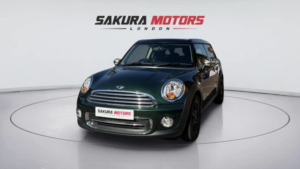 2013 MINI Clubman 1.6 Cooper Auto Euro 5 5dr in Other — image 3