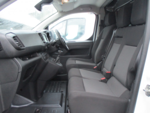 2020 Vauxhall Vivaro 1.5 Turbo D 2900 Sportive in White — image 4