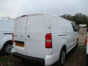 2020 Vauxhall Vivaro 1.5 Turbo D 2900 Sportive in White — image 5