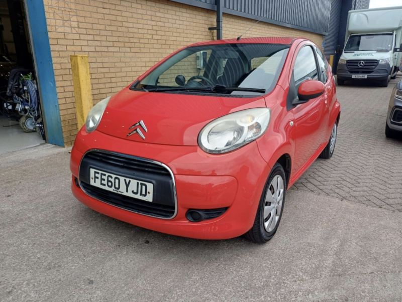 2010 Citroen C1 1.0 I Vtr+ in Red — image 1