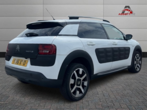 2016 Citroen C4 Cactus 1.6 Bluehdi Flair in White — image 5