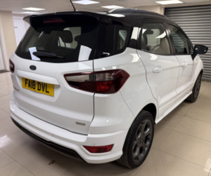 2018 Ford Ecosport 1.0t Ecoboost St-Line SUV 5dr Petrol Manual Euro 6 (s/s) (125 Ps) in Multicolour — image 4