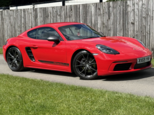 2019 Porsche 718 Cayman 2.0 T T in Red — image 1