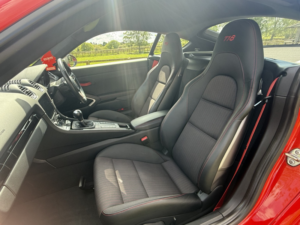 2019 Porsche 718 Cayman 2.0 T T in Red — image 3