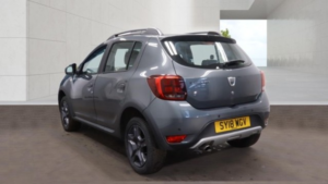 2018 Dacia Sandero Stepway 1.5 Stepway Se Summit Dci 90 Diesel Grey 5dr 1 Owner+satnav in Grey — image 4