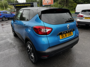 2016 Renault Captur 0.9 Dynamique S Nav Tce 90 in Blue — image 4