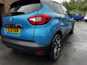 2016 Renault Captur 0.9 Dynamique S Nav Tce 90 in Blue — image 6