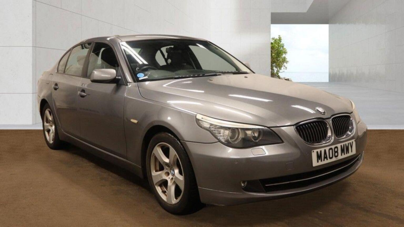 2008 BMW 5 Series 2.5 523i Se Steptronic Euro 4 4dr in Grey — image 1