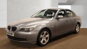 2008 BMW 5 Series 2.5 523i Se Steptronic Euro 4 4dr in Grey — image 4