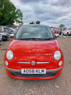 2009 Fiat 500 1.2 500 1.2 Lounge (start Stop) in Red — image 2