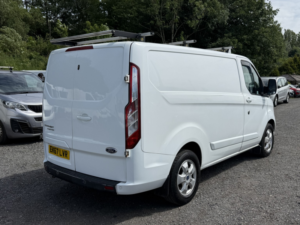 2017 Ford Transit Custom 2.0 Tdci 270 Limited in White — image 6