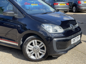 2017 Volkswagen Up! 1.0 Up! Beats in Black — image 4