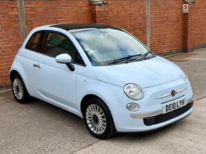2010 Fiat 500 1.2 Lounge Euro 5 (s/s) 3dr in Blue — image 2