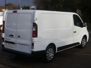 2022 Nissan Primastar 2.0 Dci 28 Acenta in White — image 6