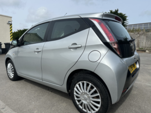 2016 Toyota Aygo 1.0 Vvt-I X-Play in Silver — image 6