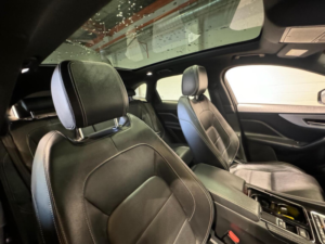 2018 Jaguar F-Pace 2.0 D180 R-Sport Auto AWD Euro 6 (s/s) 5dr in Grey — image 4