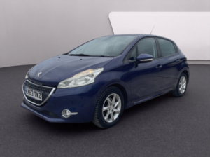 2013 Peugeot 208 1.2 Vti Active in Blue — image 3