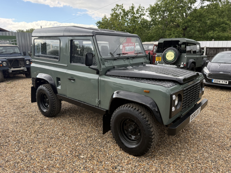 1987 Land Rover Defender 90 2.5 Td*amazing Chassis*low Miles*nice Refurb in Green — image 1