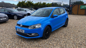 2015 Volkswagen Polo 1.4 Tdi Bluemotion Tech Se Euro 6 (s/s) 5dr in Blue — image 3