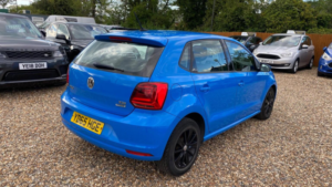 2015 Volkswagen Polo 1.4 Tdi Bluemotion Tech Se Euro 6 (s/s) 5dr in Blue — image 5