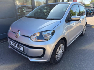 2014 Volkswagen Up! 1.0 Move Up! Euro 5 5dr in Silver — image 3