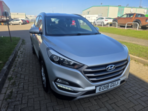 2018 Hyundai Tucson 1.7 Tucson Se Nav 1.7 D 116ps Bd +fss in Silver — image 2