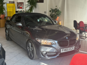 2015 BMW 2 Series 2.0 218d Sport Convertible in Grey — image 2