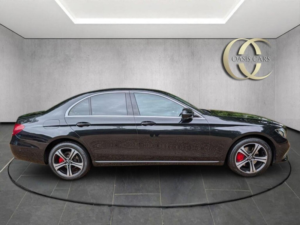 2019 Mercedes-Benz E Class 2.0 E220d Se G-Tronic+ Euro 6 (s/s) 4dr in Black — image 4