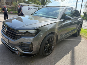 2020 Volkswagen Touareg 3.0 Tdi V6 Black Edition in Grey — image 6
