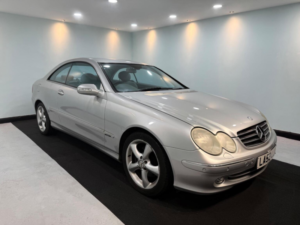 2004 Mercedes-Benz Clk