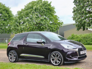 2017 Ds Automobiles Ds 3 1.2 Puretech Ultra Prestige Eat6 Euro 6 (s/s) 3dr in Purple — image 2