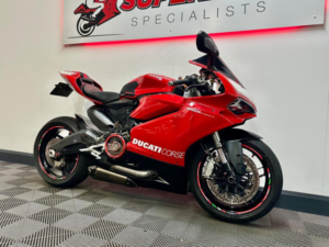 2016 Ducati 959 Panigale 959 Euro 4 in Red — image 3