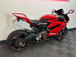 2016 Ducati 959 Panigale 959 Euro 4 in Red — image 4