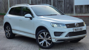 2015 Volkswagen Touareg 3.0 Tdi V6 Bluemotion Tech R-Line Tiptronic 4WD Euro 6 (s/s) 5dr in White — image 2