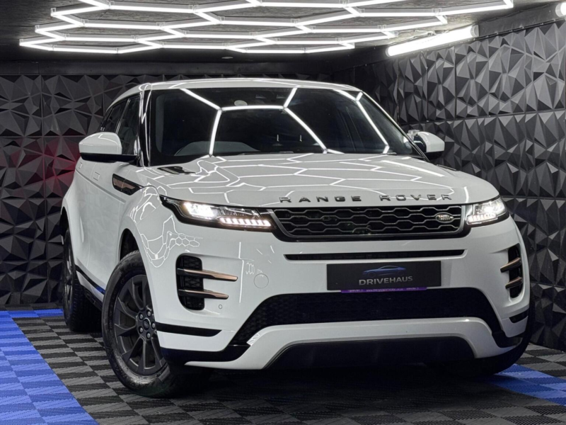 2019 Land Rover Range Rover Evoque 2.0 D150 R-Dynamic Fwd Euro 6 (s/s) 5dr in White — image 1