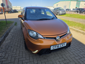 2016 MG Mg3 1.5 Vti-Tech 3style in Orange — image 2