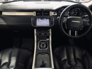 2011 Land Rover Range Rover Evoque 2.2 Sd4 Prestige in Green — image 2