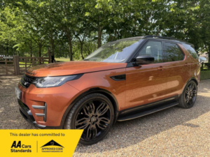 2017 Land Rover Discovery 3.0 Td V6 First Edition Auto 4WD Euro 6 (s/s) 5dr in Orange — image 5