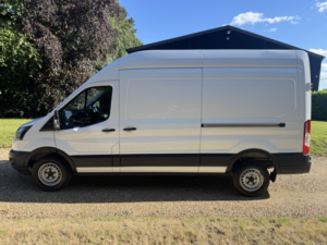 2019 Ford Transit 2.0 350 Ecoblue in White — image 4