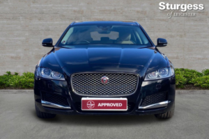 2019 Jaguar Xf 2.0i Portfolio Sportbrake Auto Euro 6 (s/s) 5dr in Black — image 2