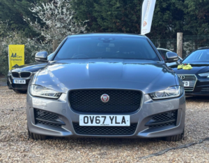 2017 Jaguar Xe 2.0d R-Sport Auto AWD Euro 6 (s/s) 4dr in Grey — image 3
