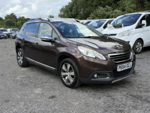 2014 Peugeot 2008 1.6 E-Hdi Allure in Brown — image 2