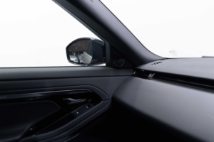 2022 Land Rover Range Rover Evoque 2.0 D200 Mhev R-Dynamic S Auto 4WD Euro 6 (s/s) 5dr in Silver — image 4