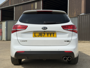 2017 Kia Ceed 1.6 Crdi Gt-Line S in White — image 4