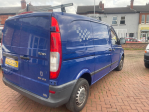 2005 Mercedes-Benz Vito 2.1 109cdi Dualiner Basic Compact Panel Van Swb 5dr in Blue — image 4