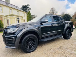 2022 Ford Ranger 2.0 Ranger Wildtrak Motion R Edition (no 26) Double Cab 2.0l Ecoblue 213ps AWD 10 Speed Automatic in Black — image 3