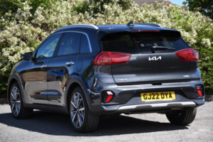 2022 Kia Niro 1.6 Gdi 4 SUV 5dr Petrol Hybrid Dct Euro 6 (s/s) (139 Bhp) in Grey — image 3